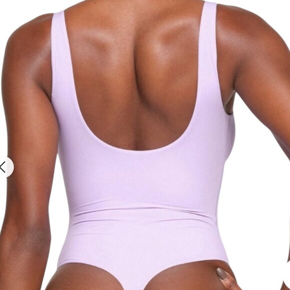 Skims Size‎ S Fits Everybody Square Neck Bodysuit Pastel Purple Stretchy Basic - Picture 4 of 8